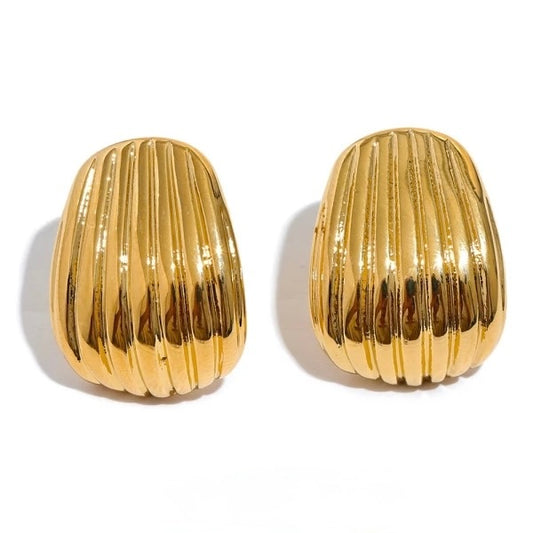 Golden Shell Earrings