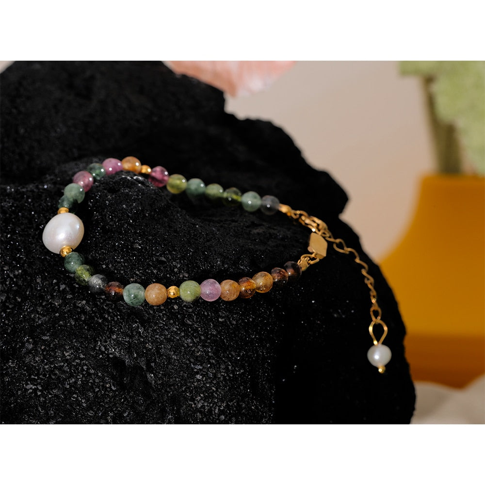 Pearl bracelet and colorful beads