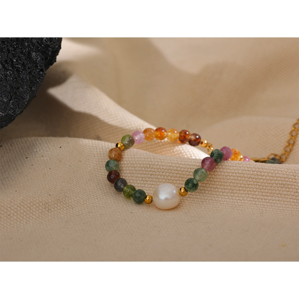 Pearl bracelet and colorful beads
